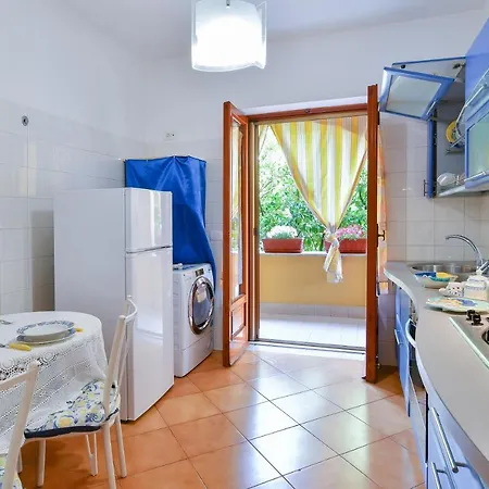 Daisy House Apartment