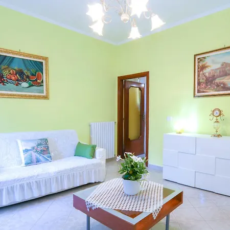 Daisy House Apartment Massa Lubrense